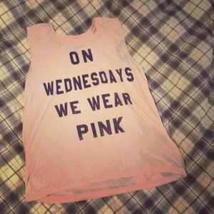 Mean Girls Tank 💕 On Wednesdays We Wear Pink (M)